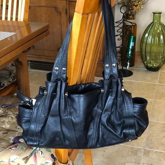B Makowsky Purse